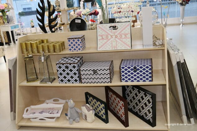 cjas y velas en vimaluz