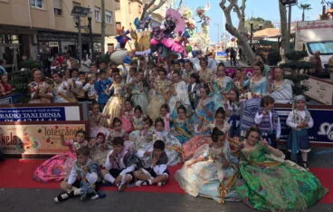 Comisión infantil de Port Rotes en la falla