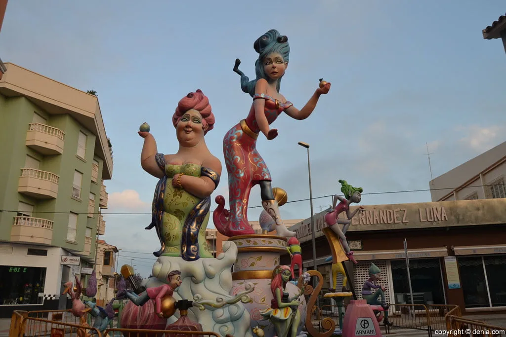 falla darrere del castell 2017