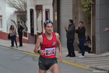 Félix Pont entrando en meta