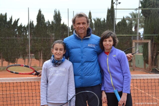 Jornada triunfal para los equipos del CT Dénia que lucharán por ascender a 1ª División 4 javier piles con angela contri y victoria berleeva