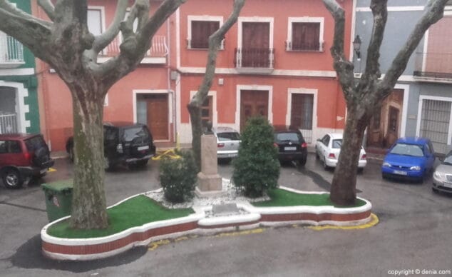 lluvia en la plaza tenor cortis