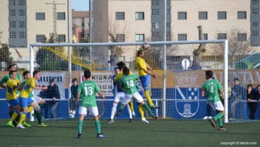 panucci rematando de cabeza