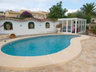 piscina de la casa denivan