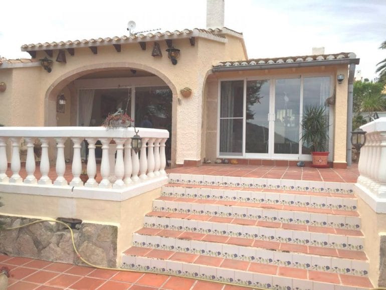 Terraza cubierta Denivan