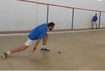 una de las partidas de la lliga comarcal de raspall