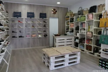 Zapatos y bolsos Calceus Zapatería