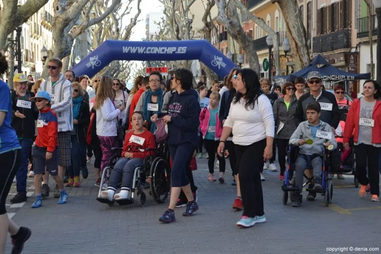 035 4º Marcha Solidaria a favor del Raquel Payà - salida