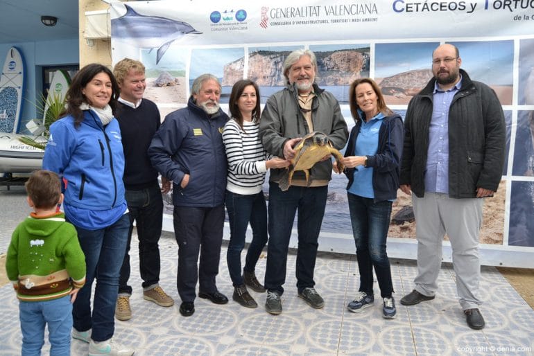 X Salón Náutico Dénia - suelta de tortuga