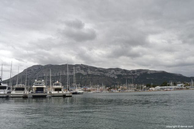 07 x salon nautico denia suelta de tortuga