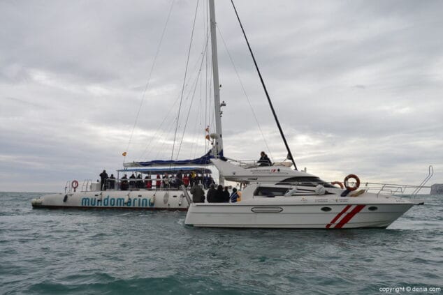 12 x salon nautico denia suelta de tortuga