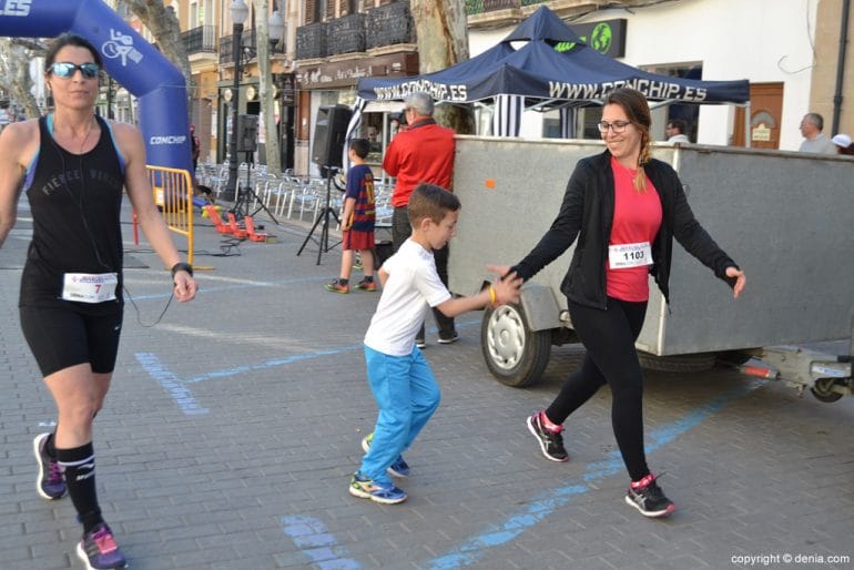 173 4º Marcha Solidaria a favor del Raquel Payà - llegada de los participantes