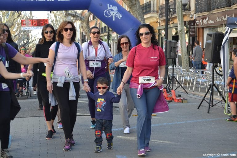 218 4º Marcha Solidaria a favor del Raquel Payà - llegada de los participantes