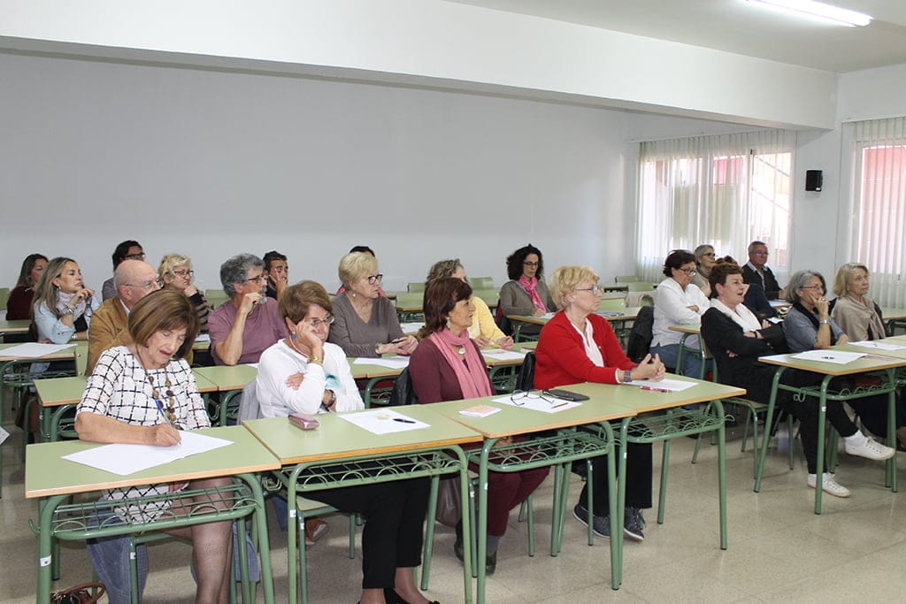 asistentes a la conferencia