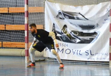 César portero del Dénia Fútsal ante el Talavera FS