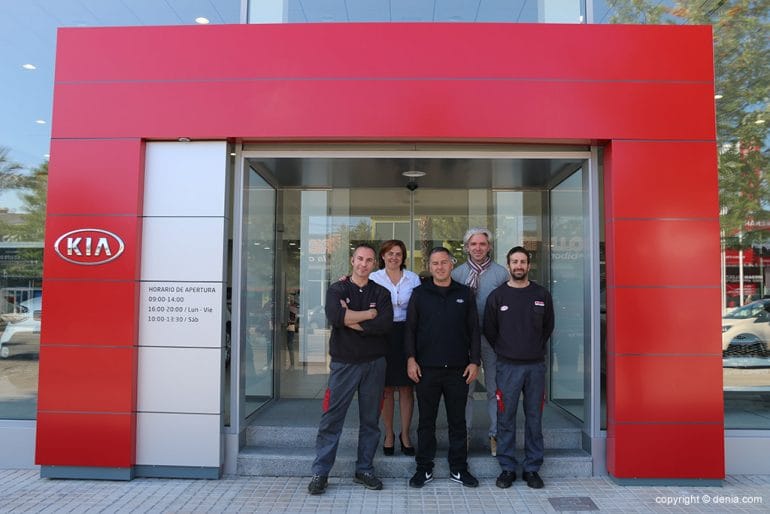Equipo de Kia Motors Valgauto