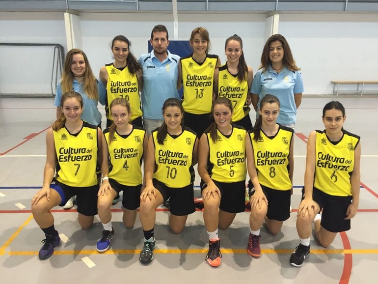 Equipo Dénia Básquet junior femenino