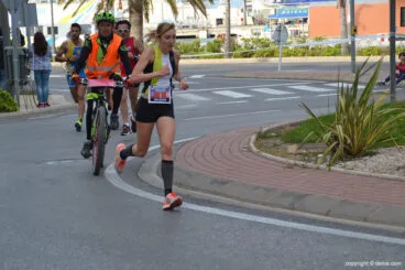Mª Isabel Ferrer en plena carrera