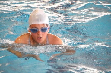 Nadador en plena competición