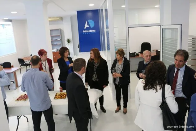 nuevas amplias oficinas almudena seguros denia