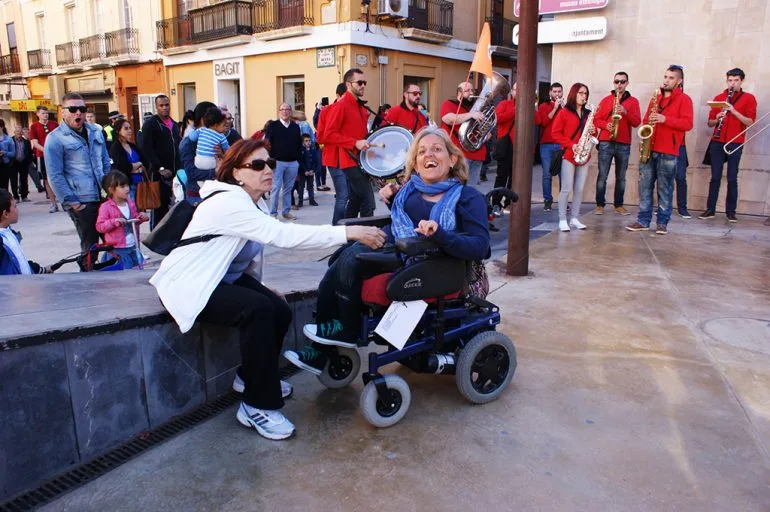 Participando con alegría del acto
