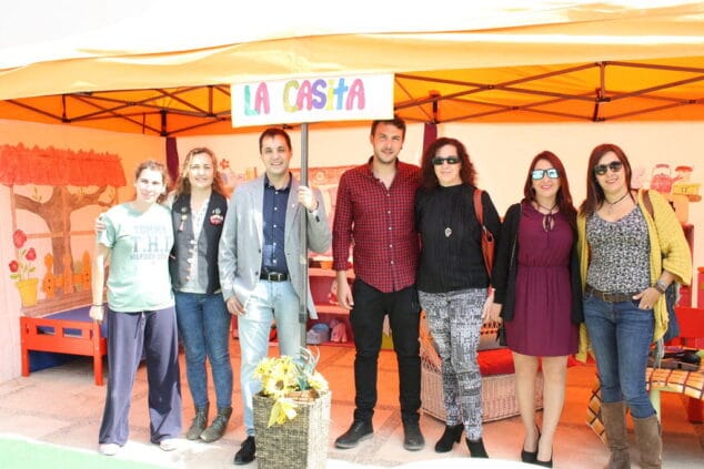 Centenares de personas de la Marina Alta visitaron la 'II Fira de la Paraula & La Bona Taula' en Ondara 6 poblar per la igualtat en la fira de la paraula de ondara