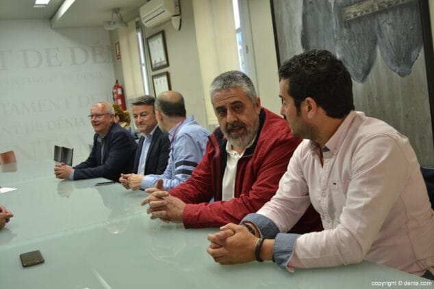 reunion de la xarxa dalcaldes en denia
