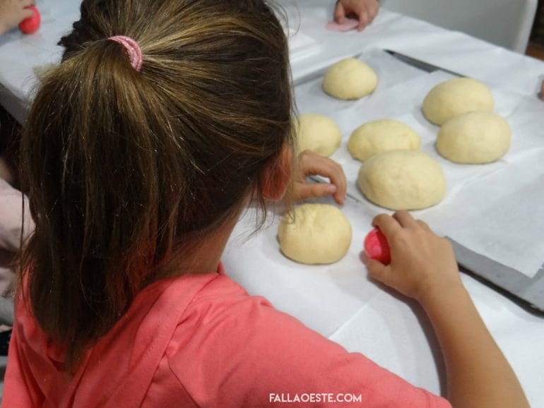 Tarde de monas en la falla Oeste
