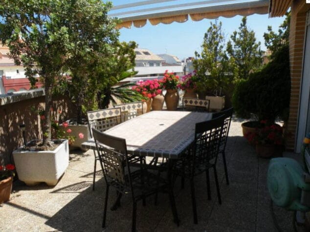 terraza al aire libre adal inmobiliaria