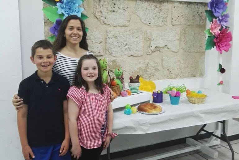 Victor, Elena y Ada en la merienda infantil