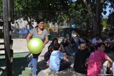 03 jornada de puertas abiertas en el colegio raquel paya juegos con condenados al bordillo