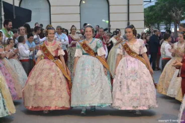 Despedida Falleras Mayores de Dénia 2017 – Llegada de las cortes de honor