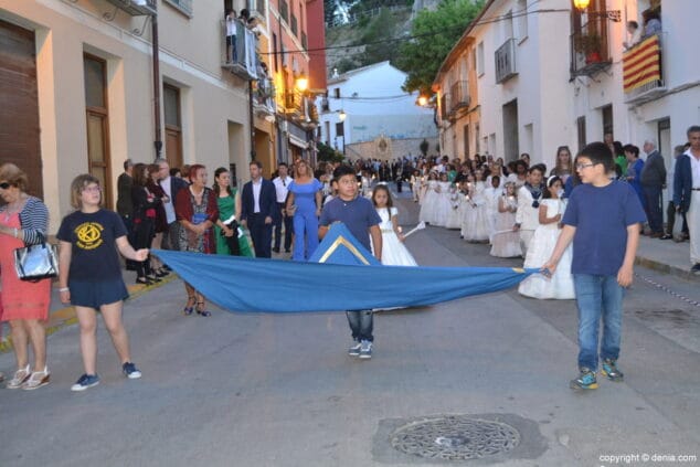 09 procesion de la mare de deu dels desemparats 2017 juniors