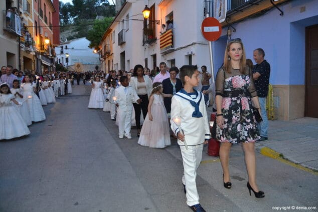 12 procesion de la mare de deu dels desemparats 2017 ninos de comunion