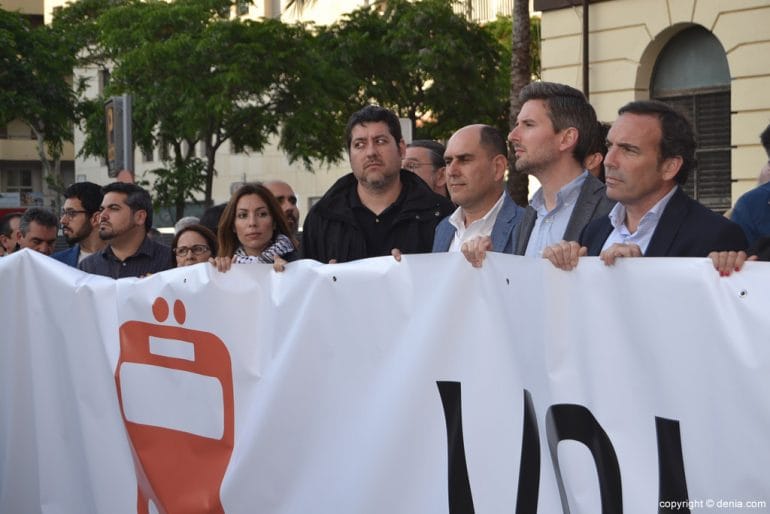 Concentración Volem el Tren - Diputados