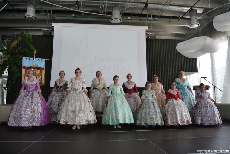 Desfile de candidatas a falleras mayores de Dénia 2018 - candidatas