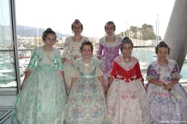 Desfile de candidatas a falleras mayores de Dénia 2018 – infantiles