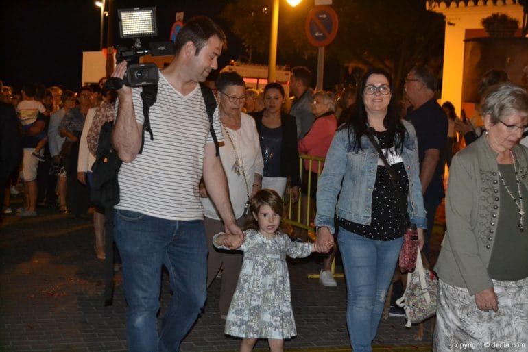 Procesión de la Mare de Déu dels Desemparats 2017 - familia
