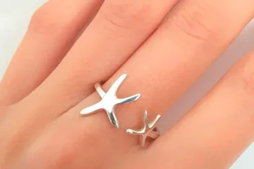 La nueva colección de primavera-verano llega a QVILAT con preciosas novedades 10 anillo plata estrella de mar qvilat