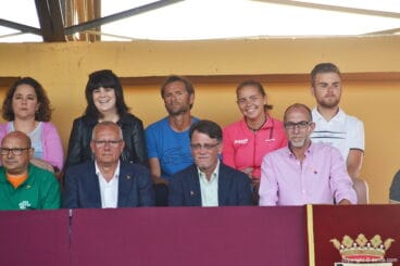 El Director General de Deportes presidiendo el acto