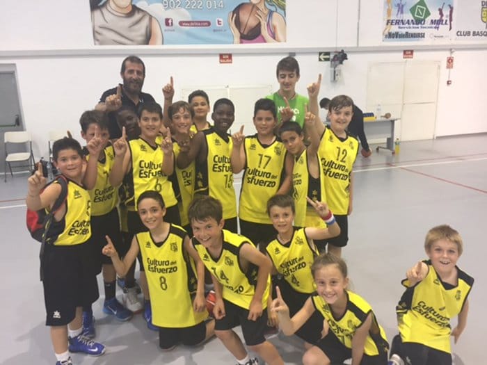 equipo denia basquet benjamin 07 campeones liga comarcal
