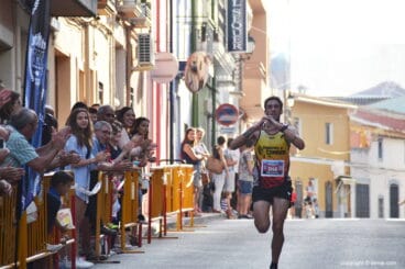 fran lopez entrando en meta