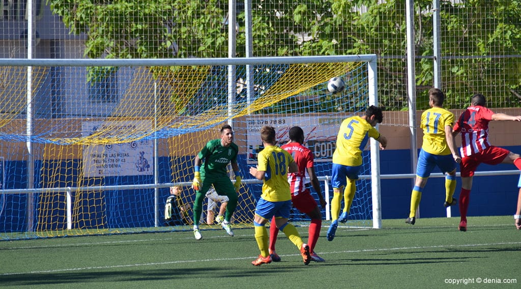 intento de remate del cd javea