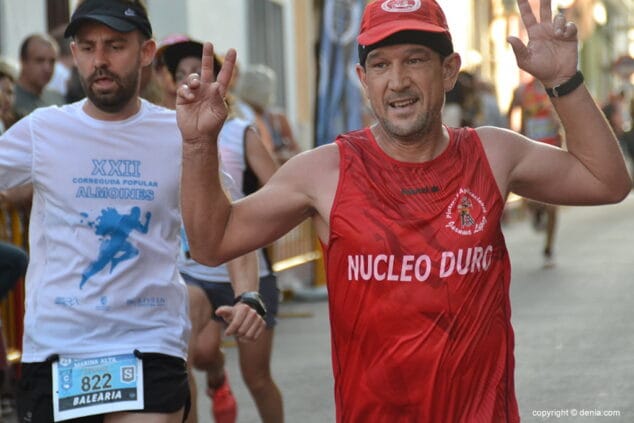 juanma lopez entrando en meta