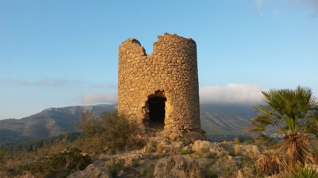 Los molinos de viento de la Marina Alta, camino de ser declarados Bien de Interés Cultural 1 molino de viento en gata de gorgos