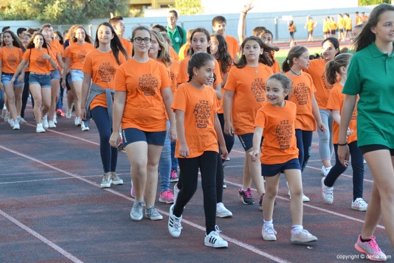 Niñas de la delegación dianense
