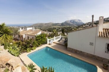 piscina quality rent a villa