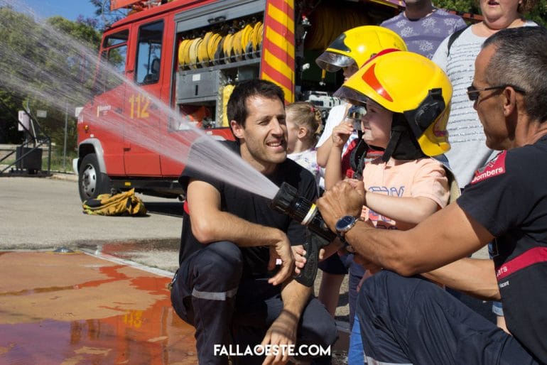 Visita de la falla Oeste al Parque de Bomberos