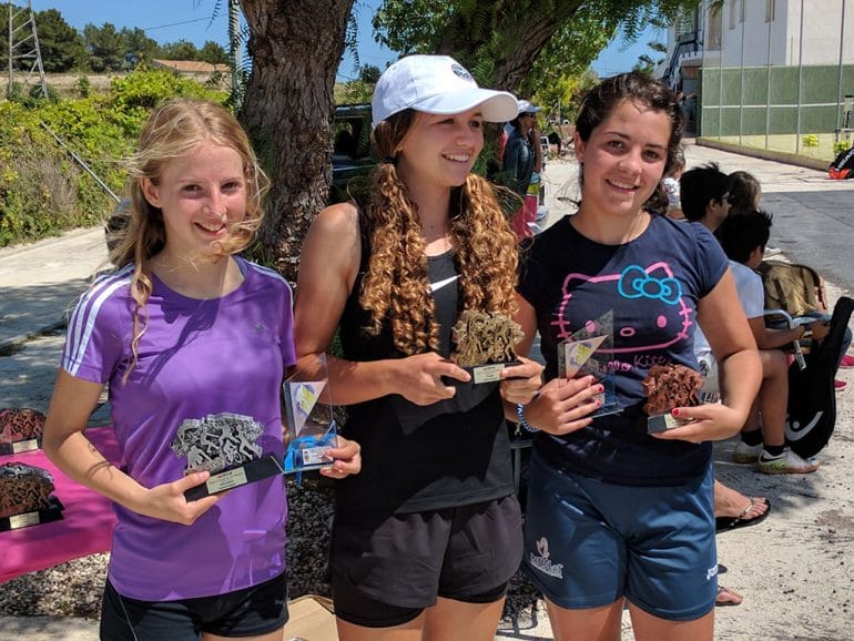 Zoe Connor con Paola Ortíz y Ana Ferri