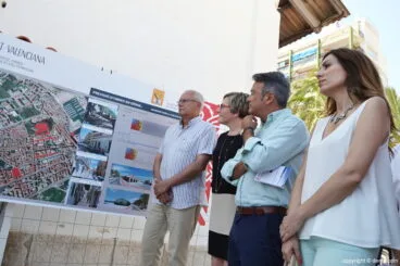 Obras de rehabilitación de la antigua lonja de Dénia – alcalde y consellera